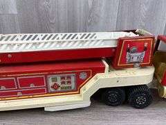 Tonka Hook & Ladder Truck, Ladder Is Cracked & Bent
