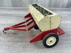 3 International Drills, 1/16, Ertl, Missing & Broken Parts