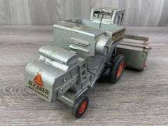 Allis-Chalmers G Gleaner Combine, 1/32, Ertl, Missing Parts