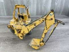 International 4600-1/16 & Ford-1/12 Backhoe/Loaders, Ertl, Missing & Broken Parts