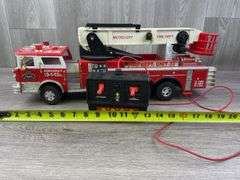Mack Fire Dept. Unit 33 RC Fire Truck, Missing & Broken Parts, Goes Forward/Reverse But Not Steerable, Siren Works