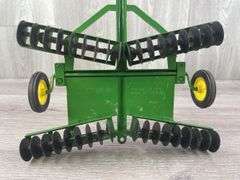 2 John Deere Discs, 1/16, Ertl, 1 Has Been Customized