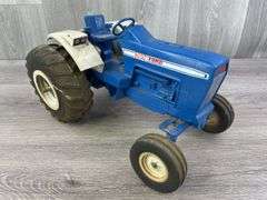 Ford 8000 WF, 1/12, Ertl, Missing Smoke Stacks