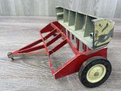 3 International Drills, 1/16, Ertl, Missing & Broken Parts