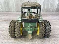 2 John Deere 4850 MFD Duals-1/16, Ertl, Missing Parts, John Deere Parts Tractor