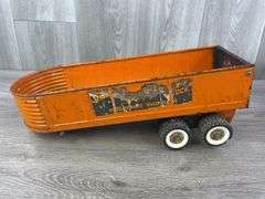 2 ScotchOLass Hydraulic Dump Trailers, Structo, 1 Missing Parts