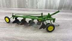 John Deere F660H 4 Bottom Plow, 1/16, Ertl