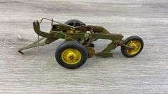 John Deere 2 Bottom Plow, 1/16, Carter
