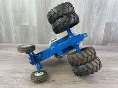 Ford 9600 WF Duals W/Cab, 1/12, Ertl, Missing Muffler