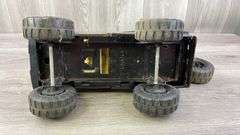 Tonka #14 Race Truck