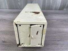 Nylint Stables-Nylint & John Deere-Ertl Trailers