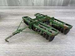 John Deere Pull Type Disc, 1/16, Carter