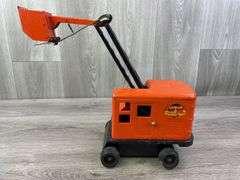 Lumar Contractors Shovel, Marx