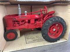 IH Farmall H NF, 1/16, Ertl, Stock #414