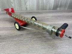 2 Auger Elevators, 1/16, Ertl, 1 Missing Parts