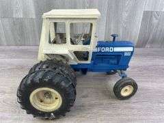 Ford 9600 WF Duals W/Cab, 1/12, Ertl, Missing Muffler