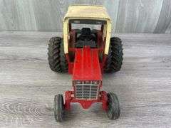 2 International 1586 WF Duals W/Cab, 1/16, Ertl, Missing Mufflers & Decals