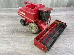 2 International Combines, 1/32, Missing & Broken Parts, Ertl