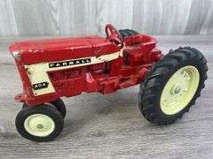 IH Farmall 404 NF, 1/16, Ertl