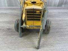 International 4600-1/16 & Ford-1/12 Backhoe/Loaders, Ertl, Missing & Broken Parts