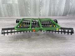 John Deere Folding Disc, 1/16, Ertl