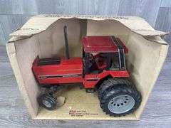 International 5288 WF Duals, 1/16, Ertl, Stock #487