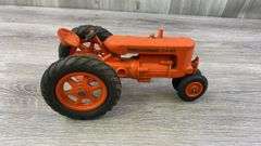 Case NF Tractor & Spreader, 1/16, Plastic