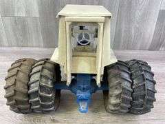 Ford 9600 WF Duals W/Cab, 1/12, Ertl, Missing Muffler