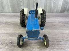 Ford 4000 WF, 1/12, Ertl, 1 Headlight Broken Off