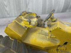 Minneapolis-Moline Pulling Tractor, 1/16, Ertl, Missing Motor & Parts