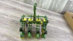 John Deere 4 Row Planter & International Gravity Wagon-1/16, Ertl; Cargo Trailer-Made In Japan, Stomper