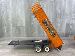 2 ScotchOLass Hydraulic Dump Trailers, Structo, 1 Missing Parts