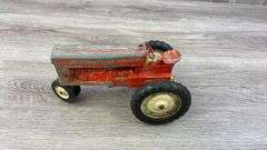 Tru-Scale NF Tractor, 1/16, Carter