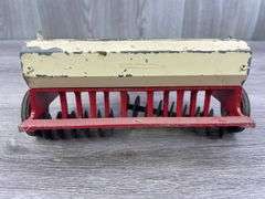 3 International Drills, 1/16, Ertl, Missing & Broken Parts