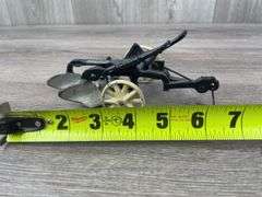 Arcade 2 Bottom Plow