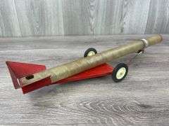 2 Auger Elevators, 1/16, Ertl, 1 Missing Parts