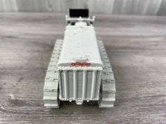 Caterpillar 2 Ton Crawler, 1/16, Ertl; Red Dozer-Missing Blade