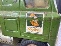 Scotty’s You Can Do It Yourself Truck & Trailer, Ertl