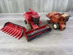 2 International Combines, 1/32, Missing & Broken Parts, Ertl