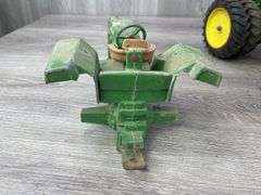 2 John Deere 4850 MFD Duals-1/16, Ertl, Missing Parts, John Deere Parts Tractor