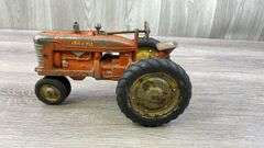 Tru-Scale NF Tractor, 1/16, Carter, Broken Piece On Steering Column