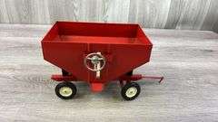 Gravity Wagon, 1/16, Ertl