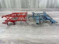 3 Ford & 1 International Discs Frames, 1/16, Ertl