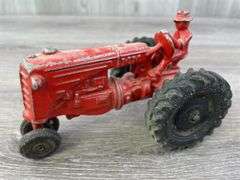 Minneapolis Moline NF Tractor, Slik