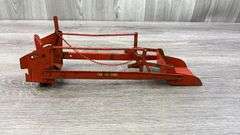 Tru-Scale Loader Attachment, 1/16, Carter