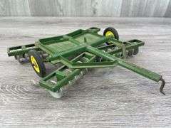 John Deere Disc, 1/16, Ertl, Has Been Modified