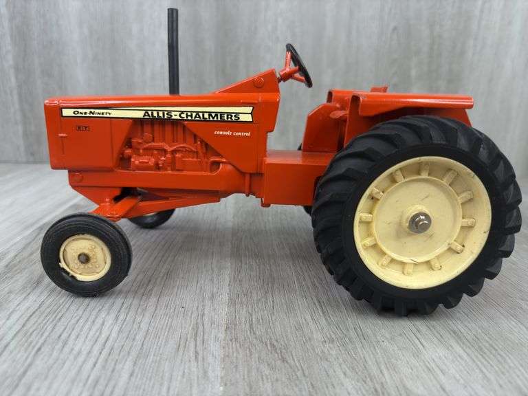 Allis-Chalmers 190XT WF, 1/16, Ertl