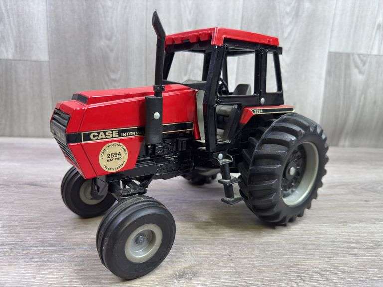 Case International 2594 WF, 1985 Collector Series, 1/16, Ertl