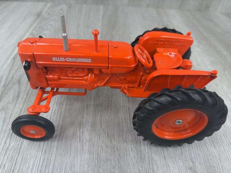 Allis-Chalmers D17 WF, 1991 STF Intro, 1/16, Scale Models