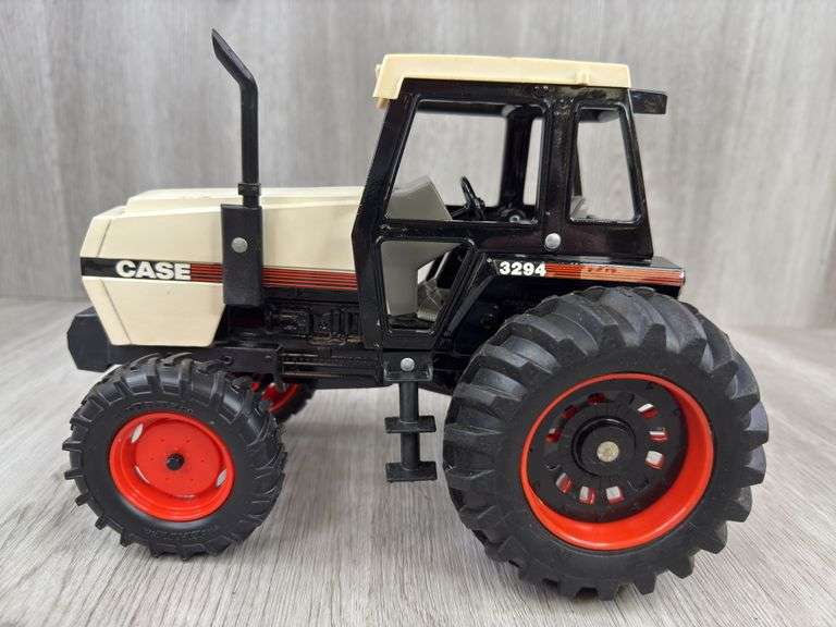 Case 3294 MFD, 1/16, Ertl